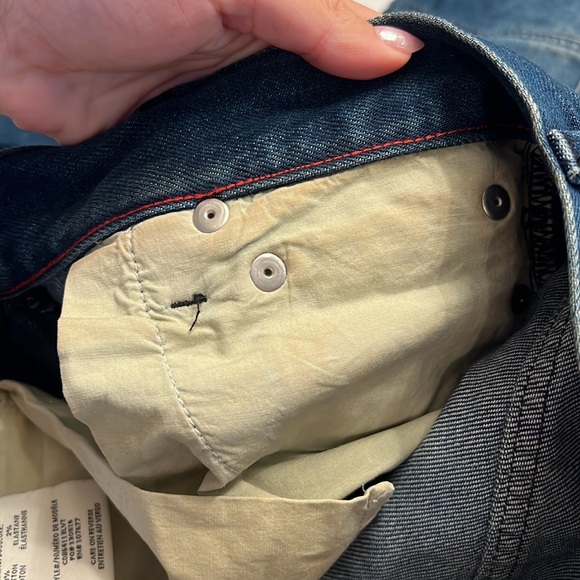 Alice + Olivia CAY BAGGY CARGO JEANS in Love Train - Picture 5 of 8